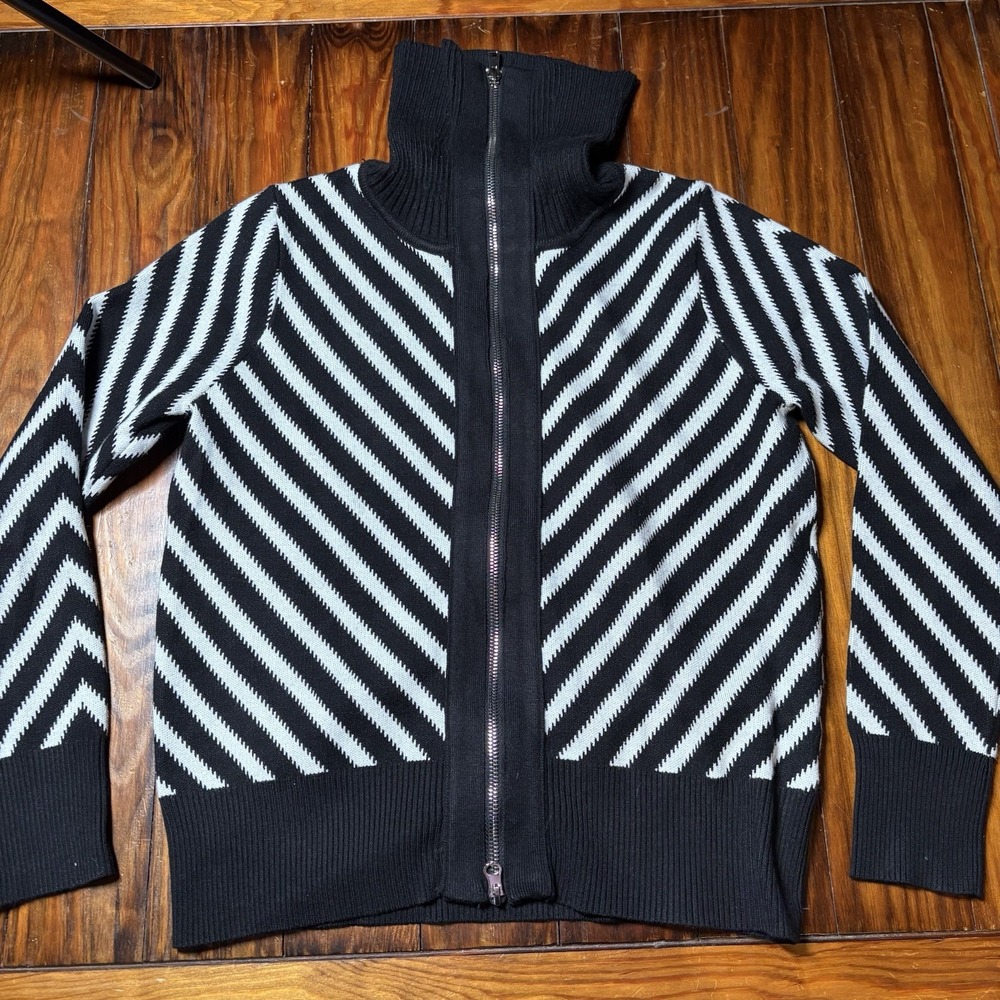 Metric Knits Black White Stripe Full Zip Sweater Sz M A3432